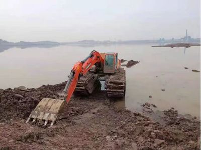 遵义租用水上浮船挖机及船舶租赁价格全解读