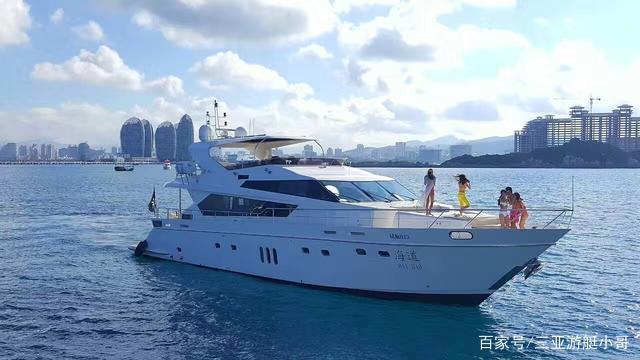 揭秘三亚游艇租赁低价之谜 人均不到三百如何实现出海自由